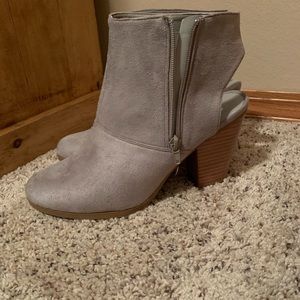 Brand New size 9 Journey Collection Booties